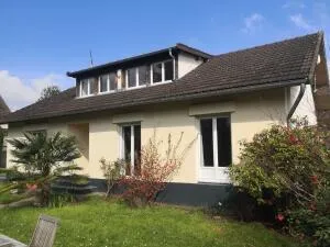 Maison familiale proche Forêt de Montmorency 5-6 pièces avec jardin et garage