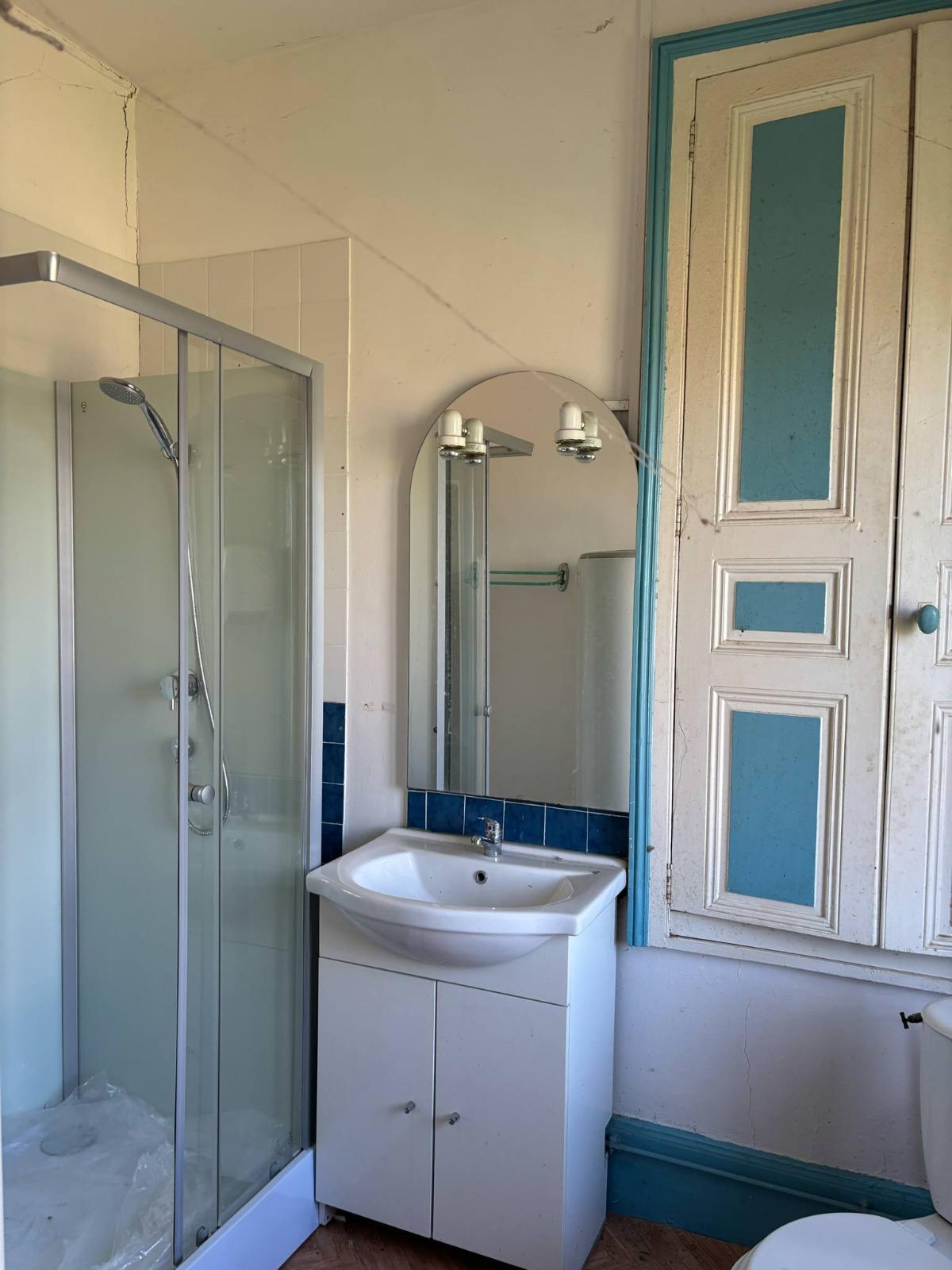 Immeuble à Dom-le-Mesnil — vignette 4
