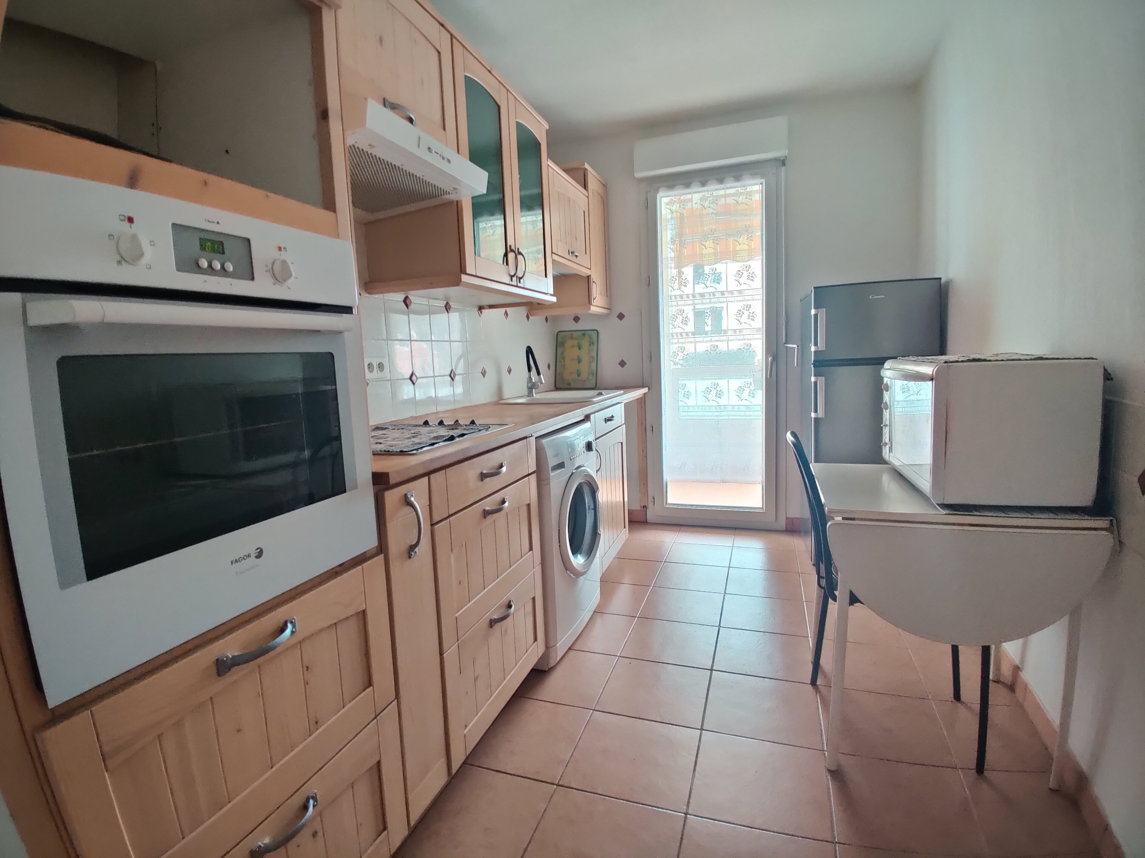 Appartement à Saint-Maximin-la-Sainte-Baume — vignette 6