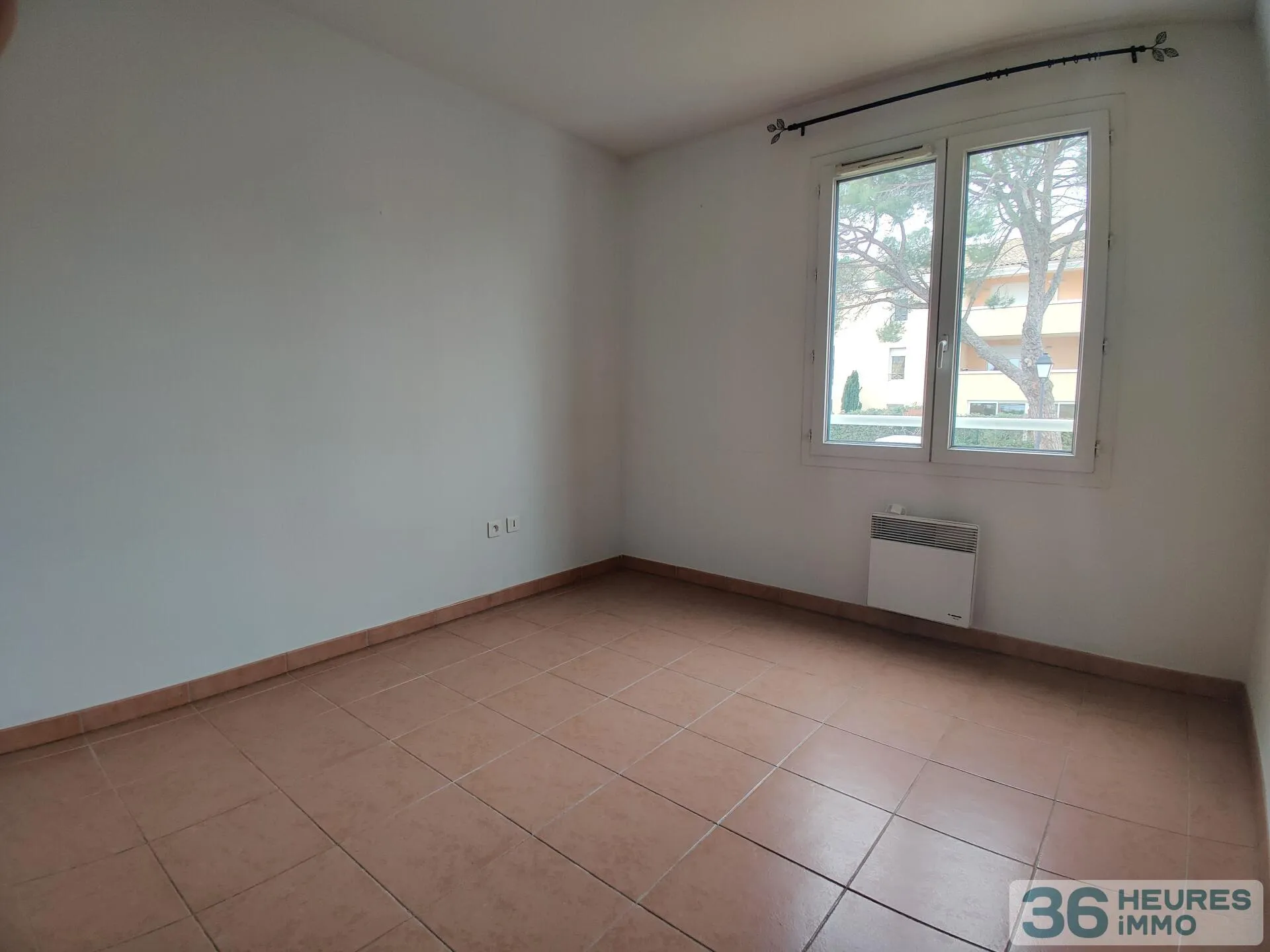 Appartement à Saint-Maximin-la-Sainte-Baume — vignette 7
