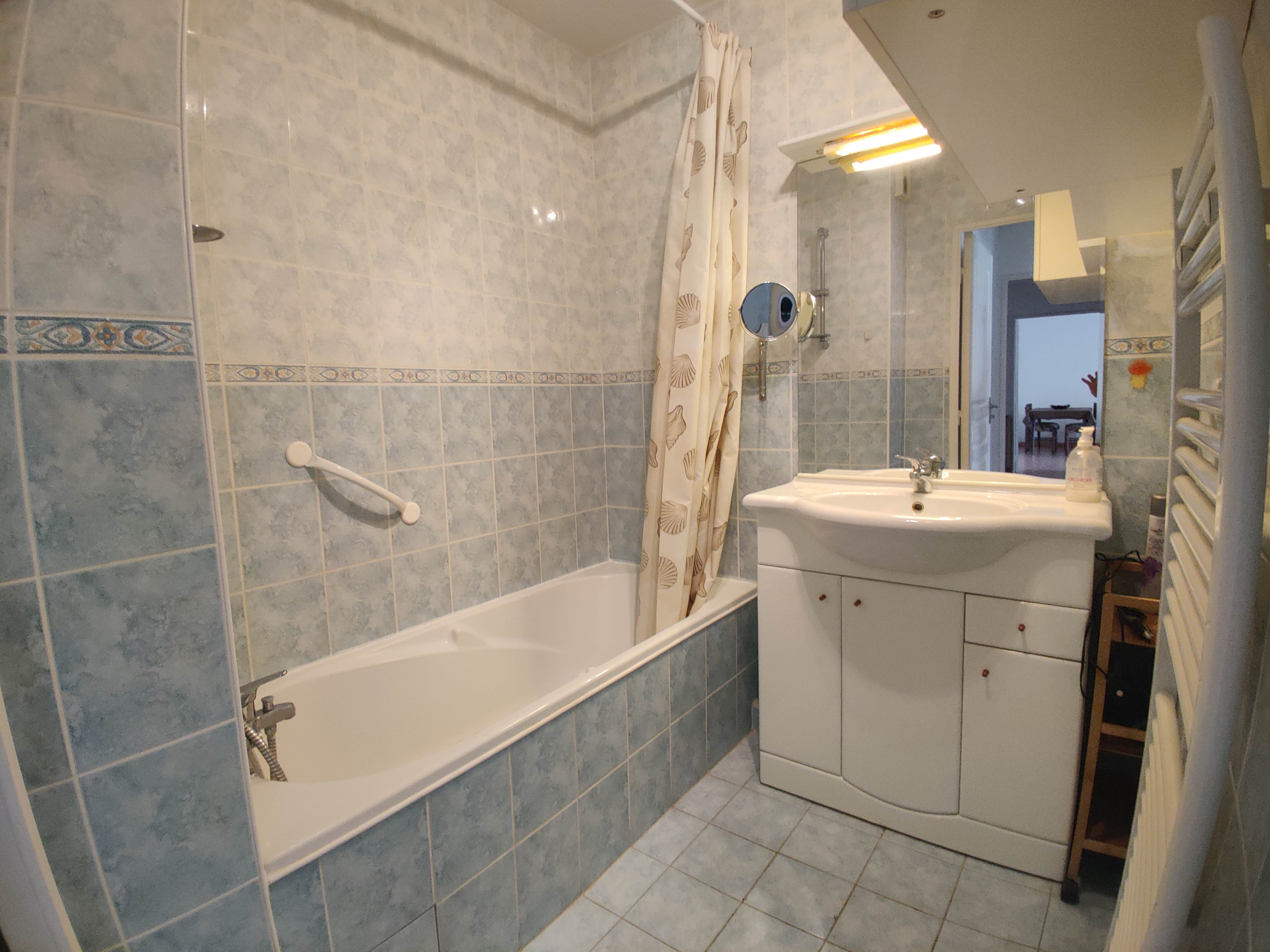 Appartement à Saint-Maximin-la-Sainte-Baume — vignette 8