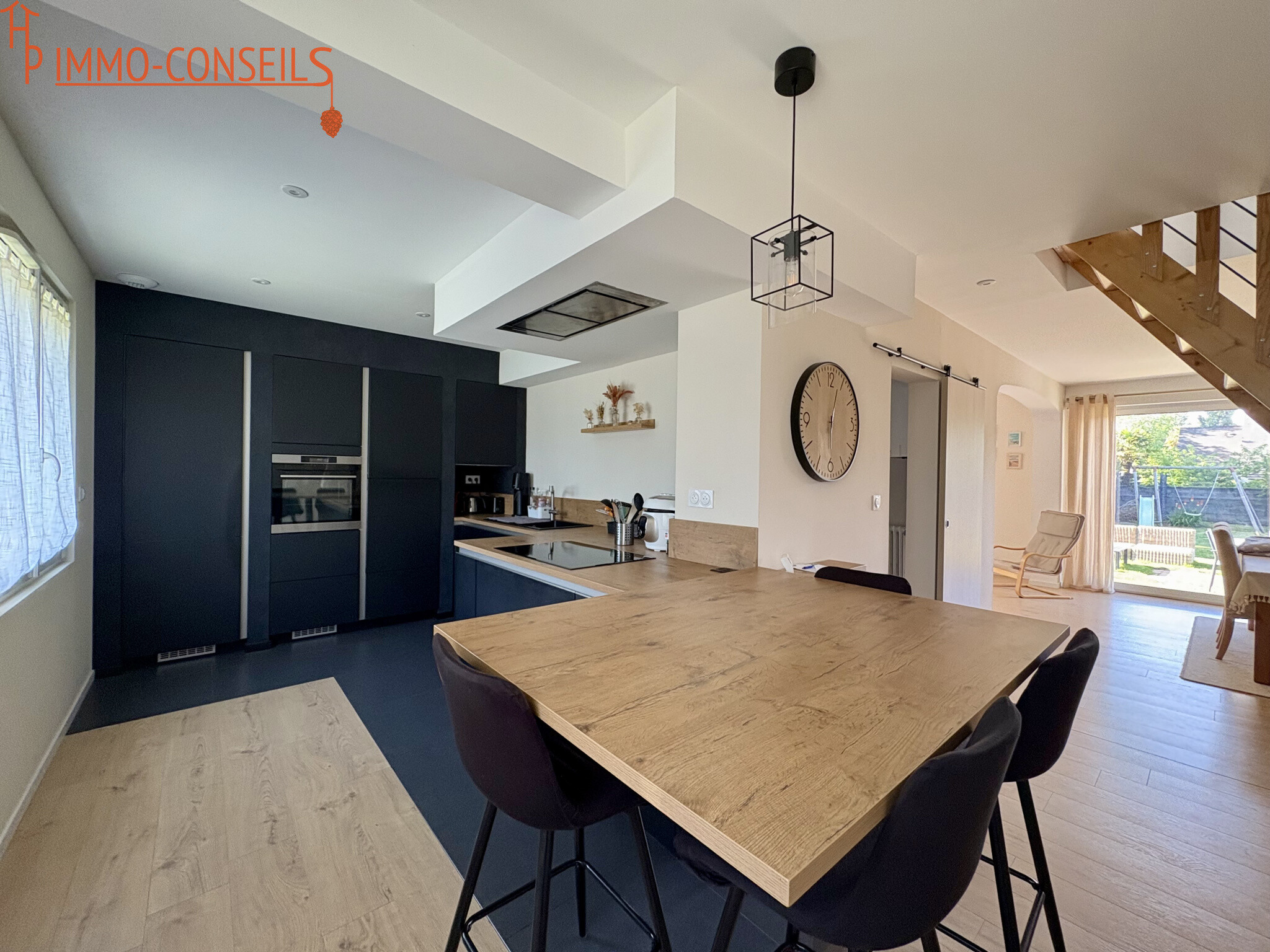 Maison 4 chambres La Chapelle sur Erdre Bourg