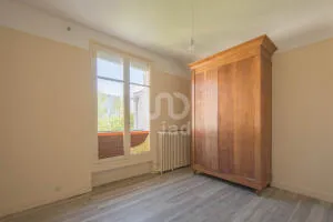 Maison à Créteil — vignette 10