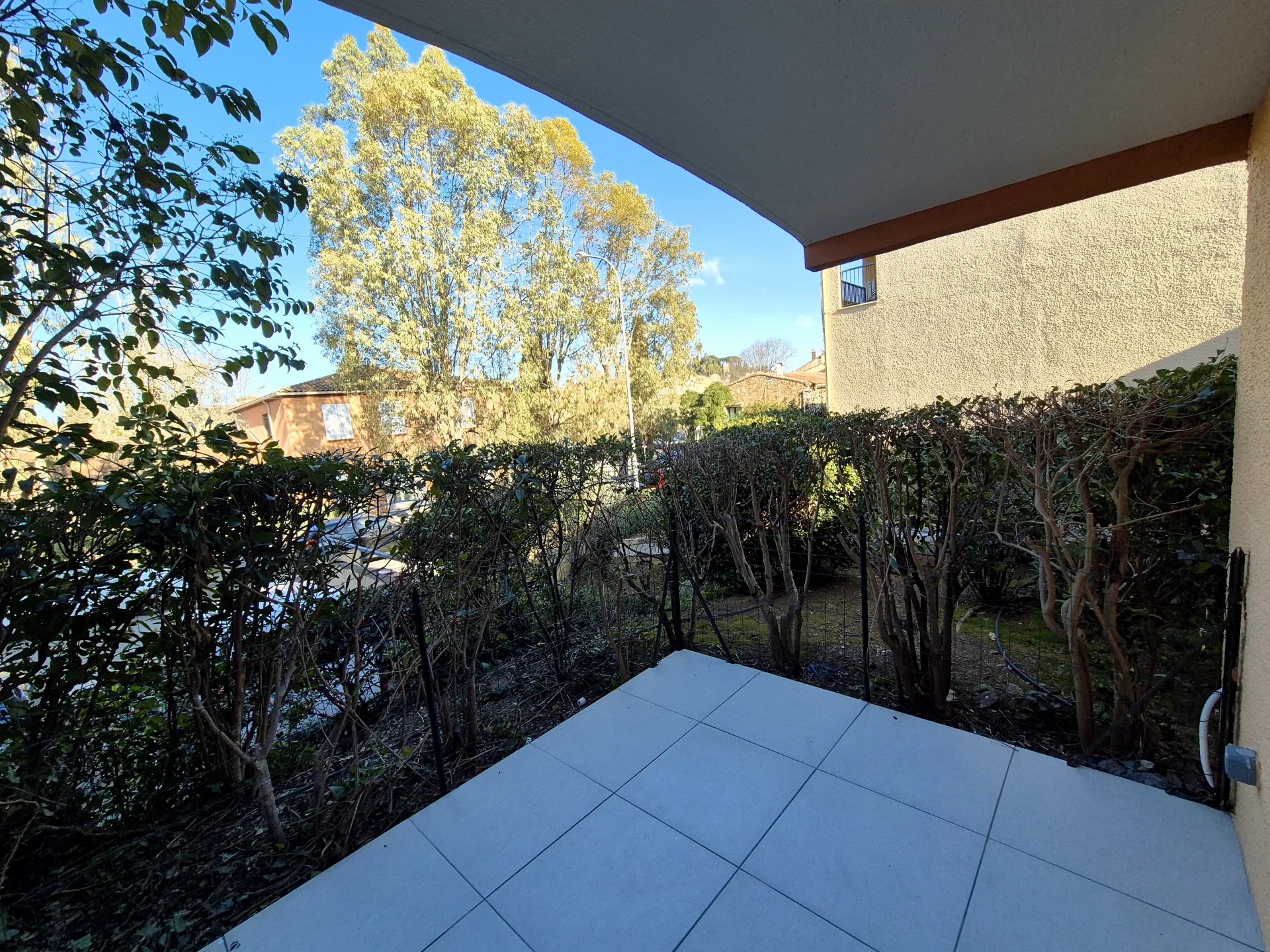 Appartement à Cogolin — vignette 3