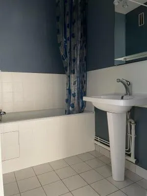 Appartement à Caen — vignette 5
