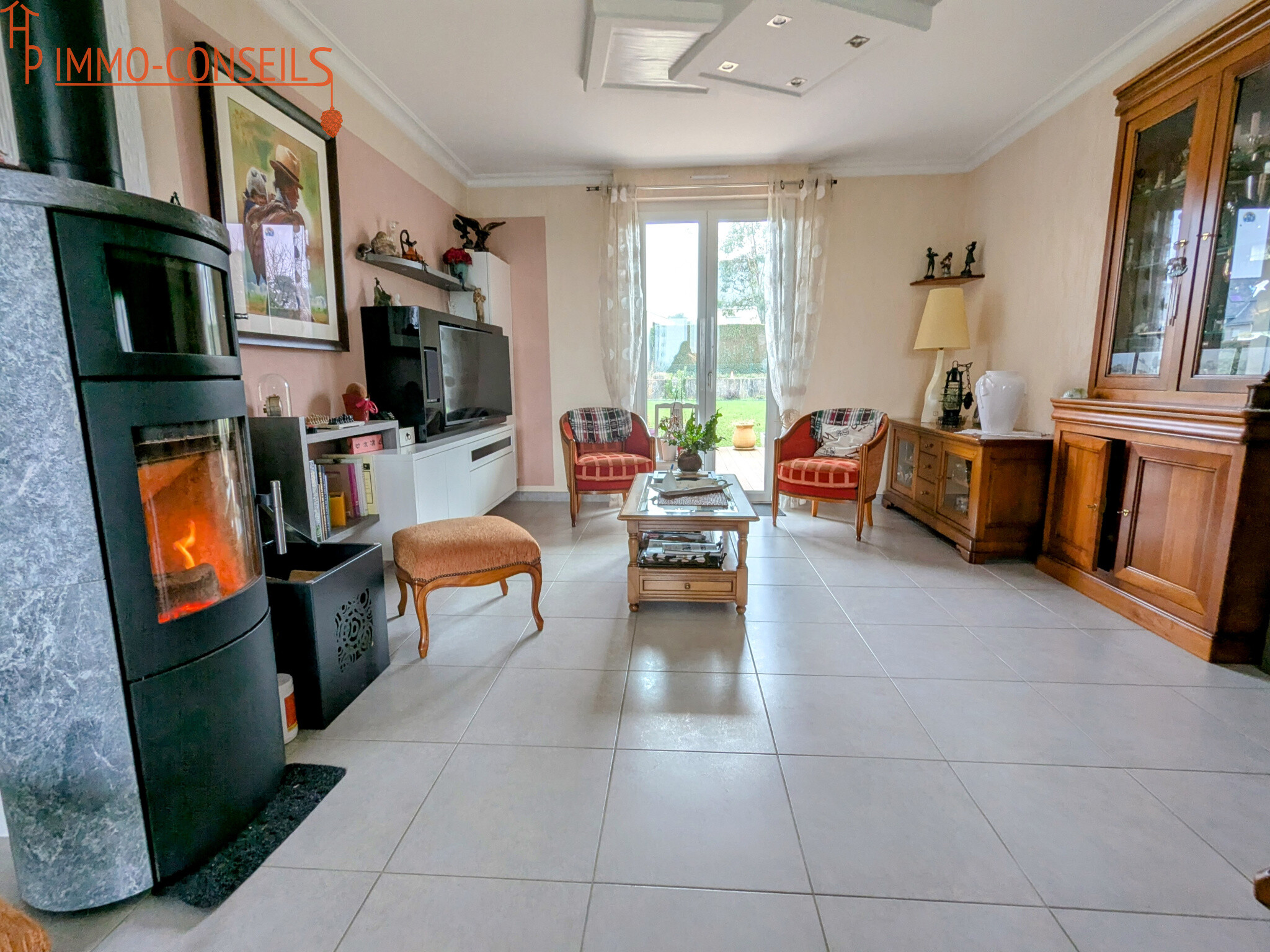Maison familiale 4 chambres avec sous-sol complet