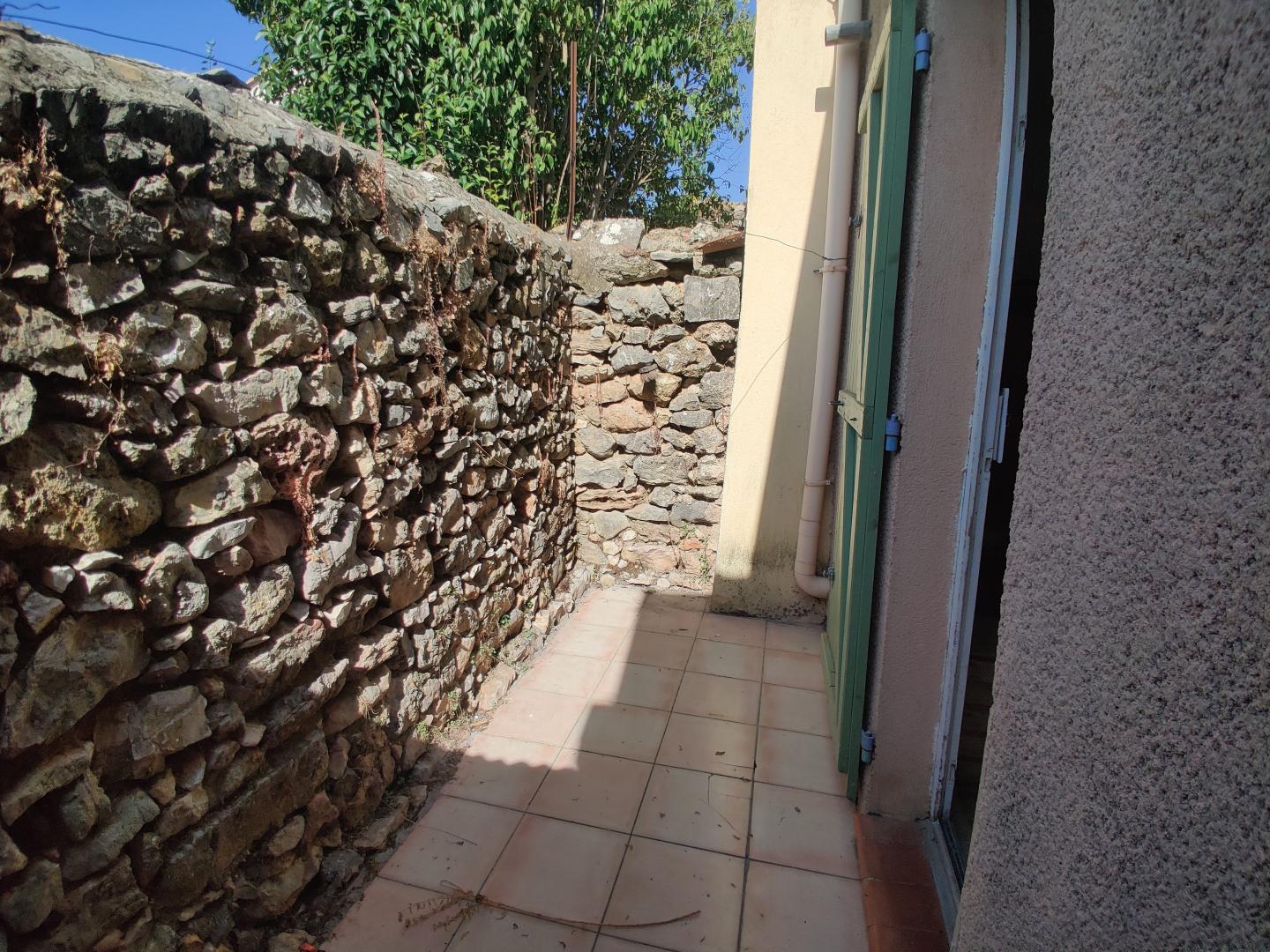 Maison à Saint-Maximin-la-Sainte-Baume — vignette 9