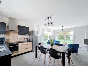 Maison à Tourbes — vignette 4