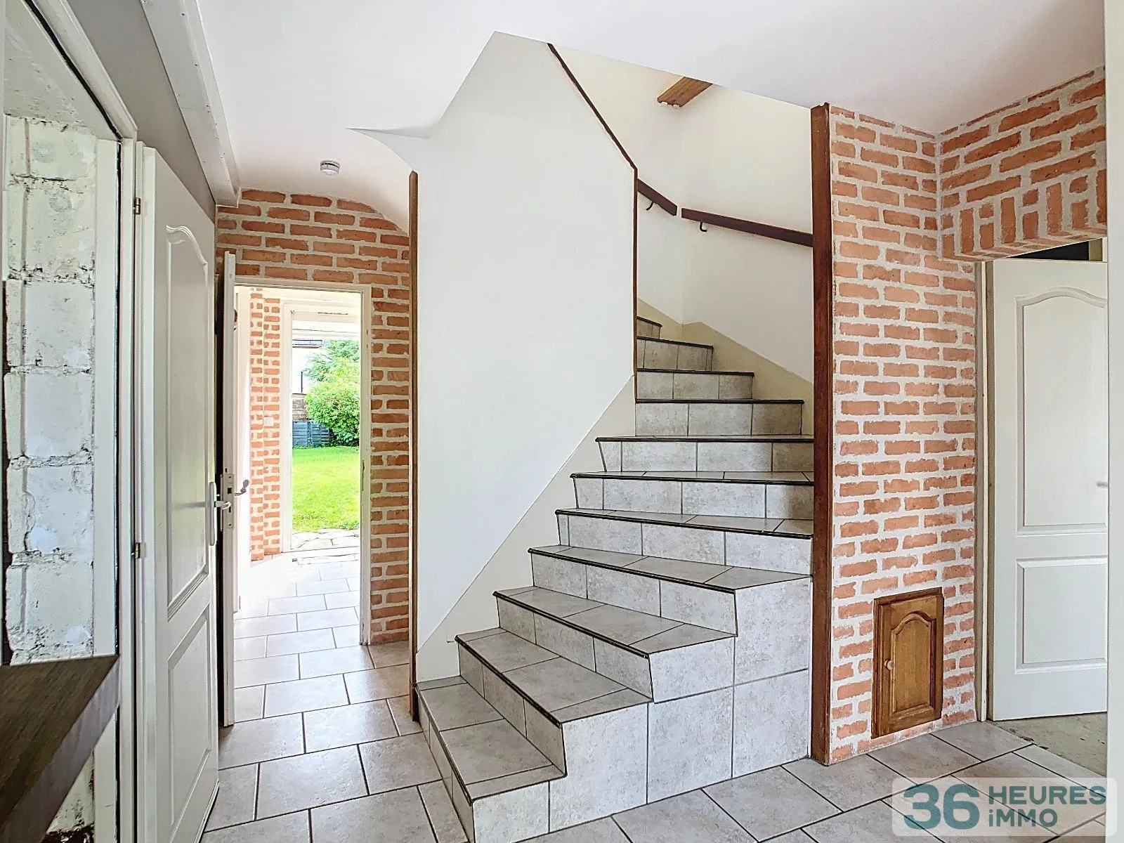 Maison à Saint-Jean-de-la-Ruelle — vignette 7
