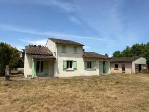MAISON AVEC TERRAIN ARBORE