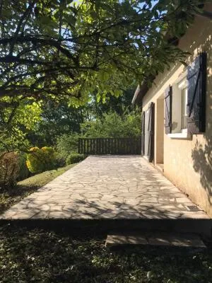 Jolie maison de campagne à Juillac