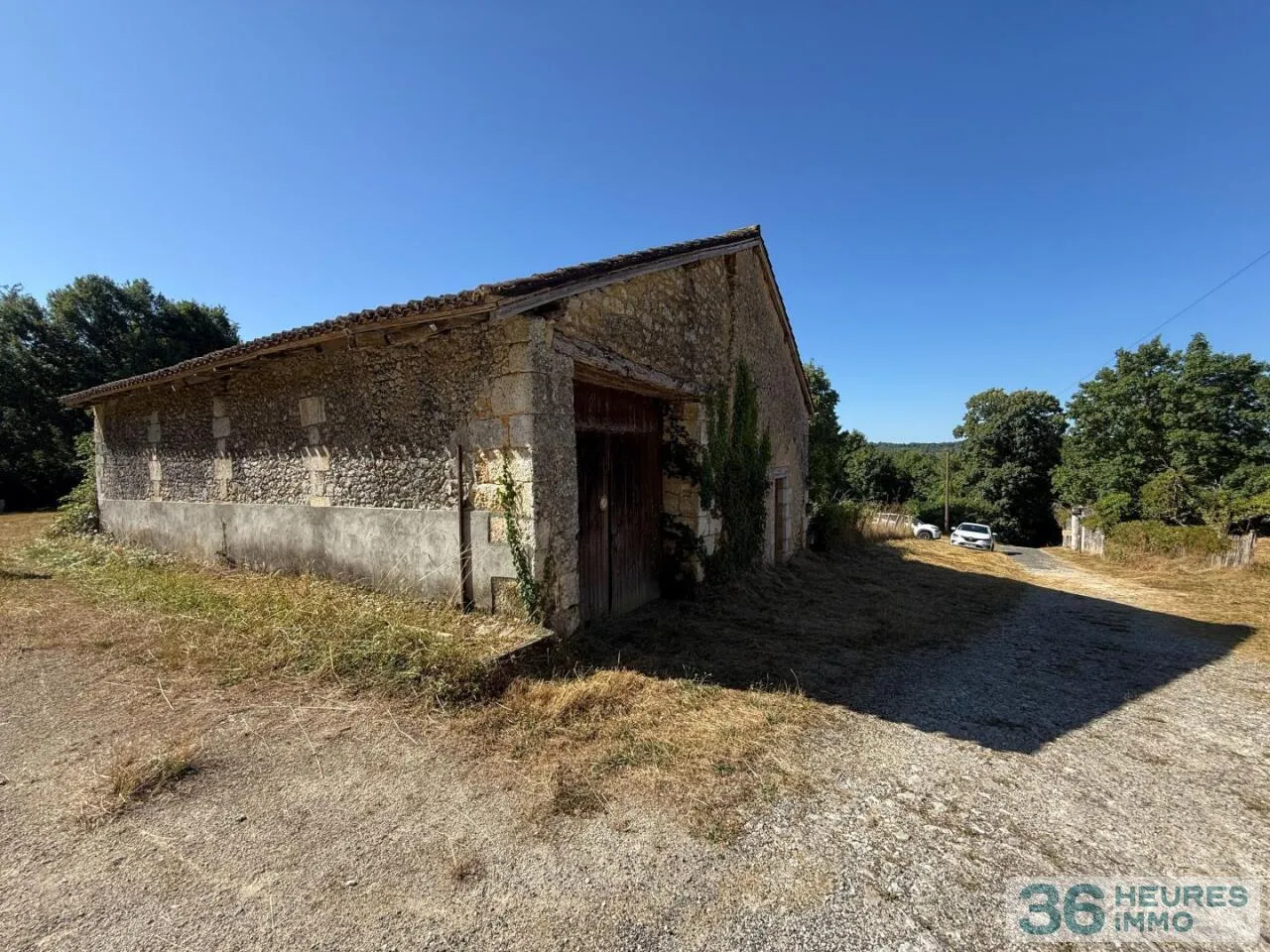 Bien Agricole à Antonne-et-Trigonant