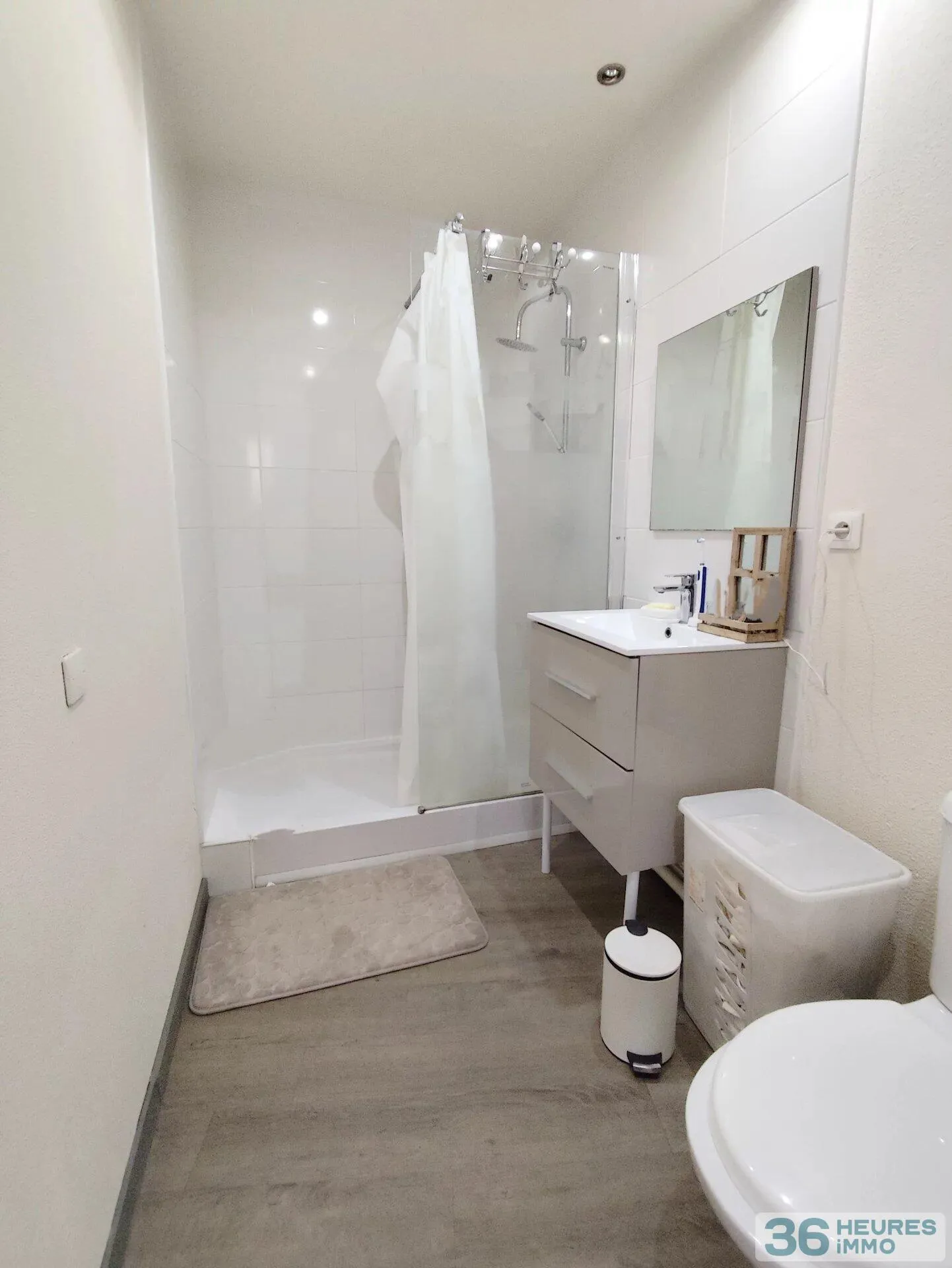 Appartement à Nîmes — vignette 7