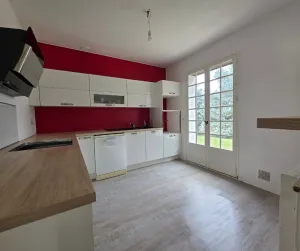 Maison à Saint-Avertin — vignette 4