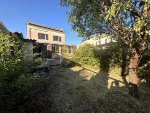 Maison - Jardin, Garage + Combles – Mèze