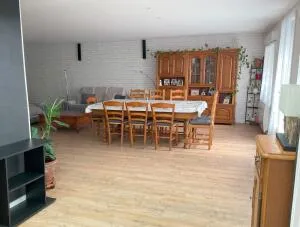 Maison à Le Gué-d'Alleré — vignette 7