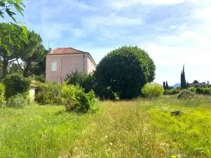 Valréas-Maison ancienne à rénovée