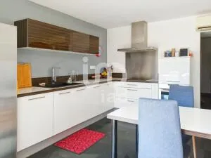 Maison à Volx — vignette 6