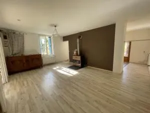 Propriété à La Bastide-des-Jourdans — vignette 5