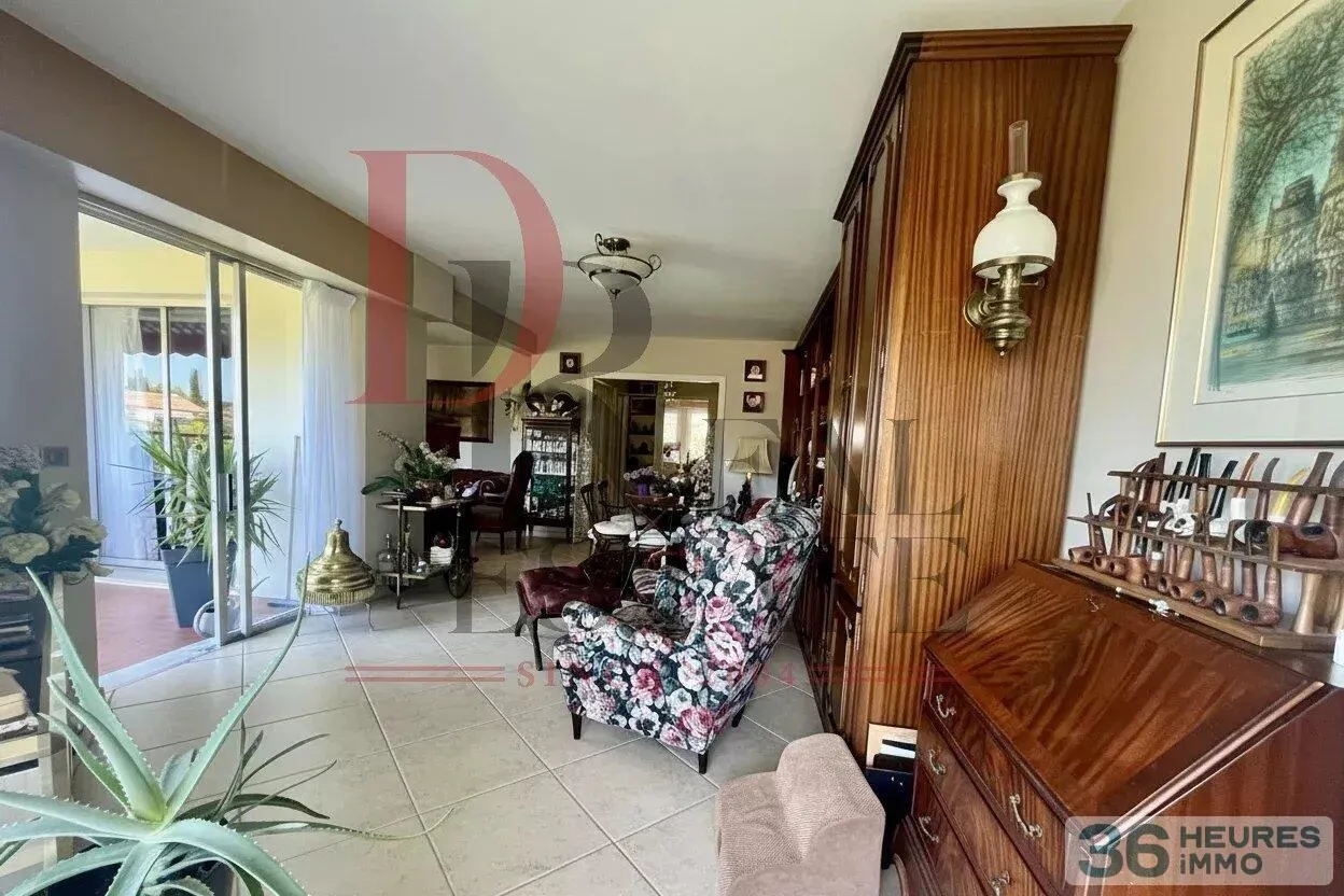 Appartement à Le Cannet — vignette 10