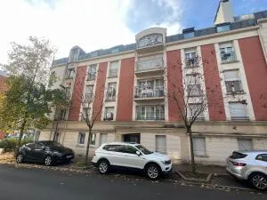 Appartement à Suresnes — vignette 7