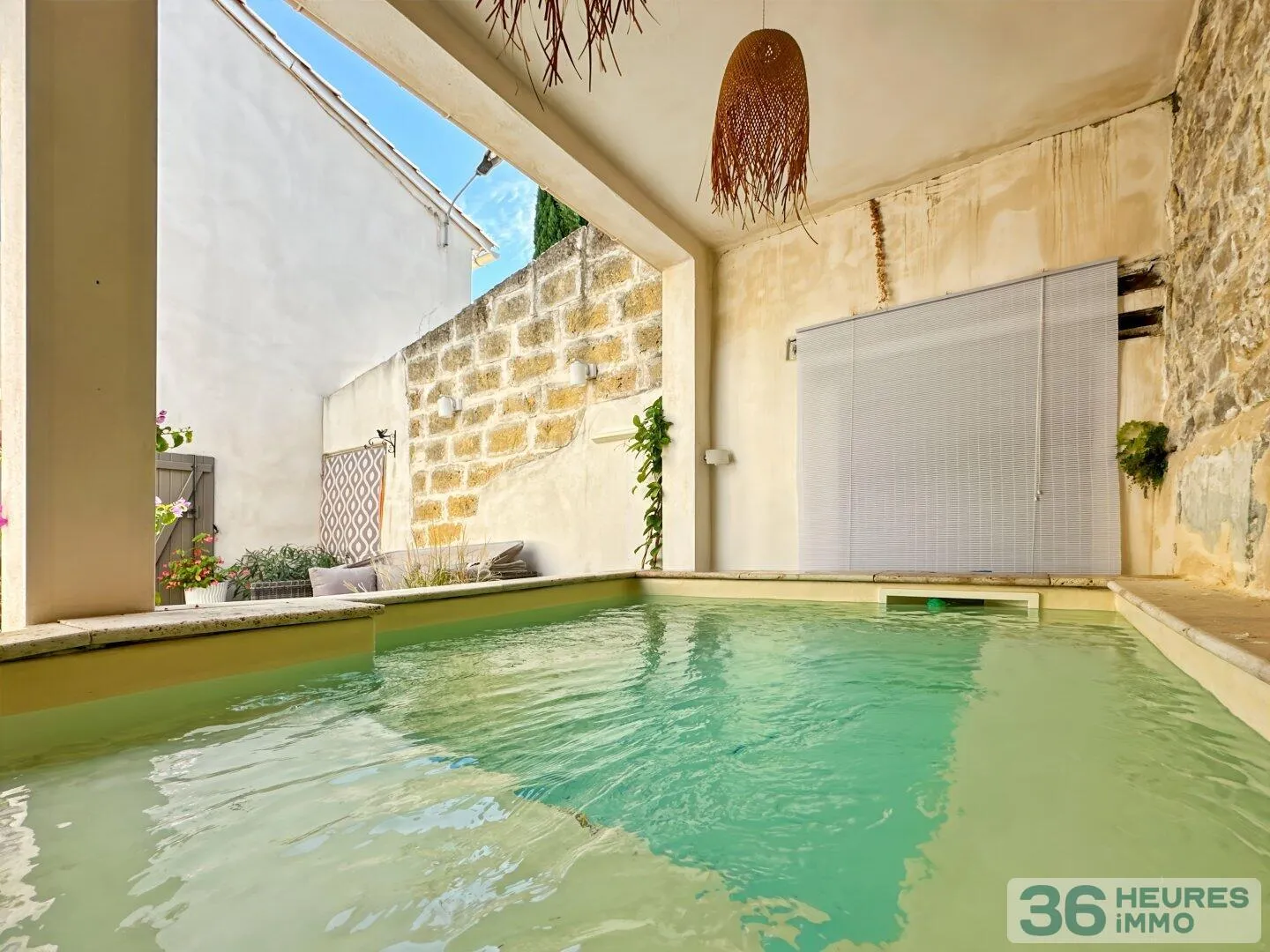 Maison à Milhaud — vignette 2