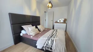 Appartement à Nîmes — vignette 10