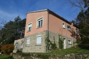 Maison à Rocher — vignette 2