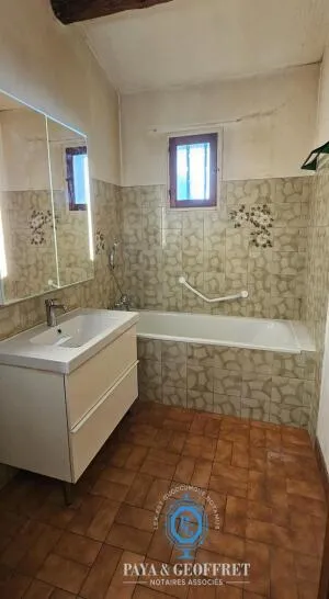 Maison à Méounes-lès-Montrieux — vignette 6