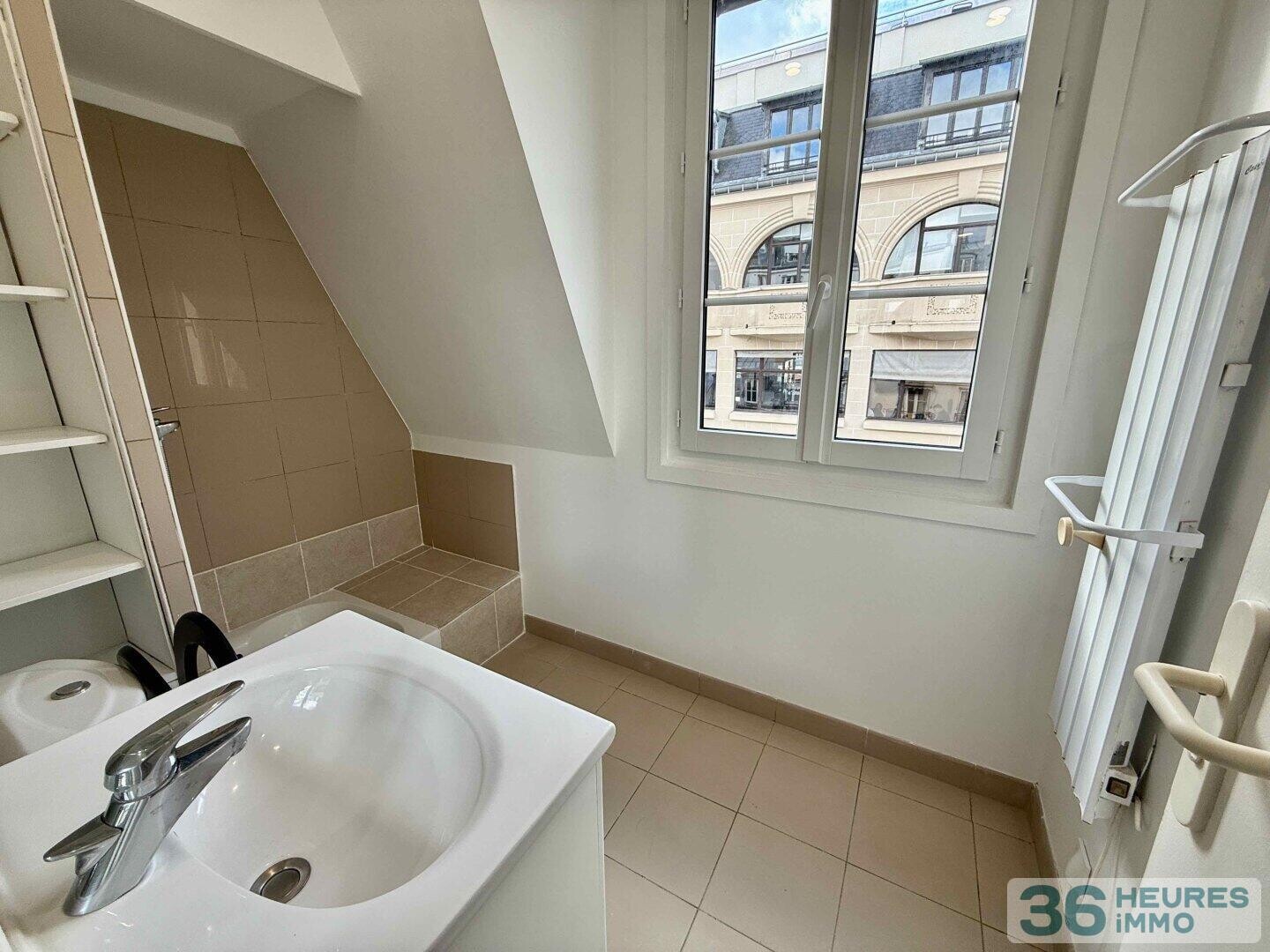 Appartement à Paris 15e Arrondissement — vignette 9