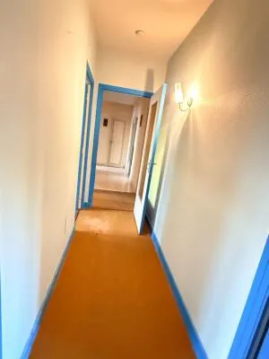 Maison à Brive-la-Gaillarde — vignette 7