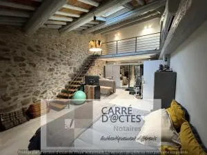 Maison de village avec extérieur et stationnement