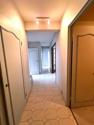 Appartement à Bordeaux — vignette 4