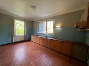 Maison à Plogastel-Saint-Germain — vignette 3