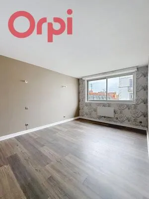 Appartement à Vichy — vignette 2