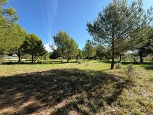 Terrain de Loisirs – Bois - Étang à Velaux — vignette 2