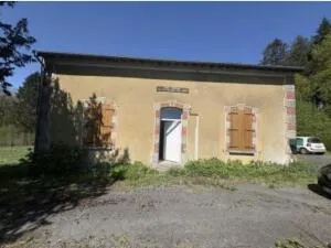 Maison forestière à la Neuville aux Haies (Commune de THILAY)