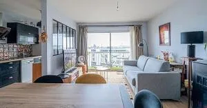 Appartement à Bordeaux — vignette 2