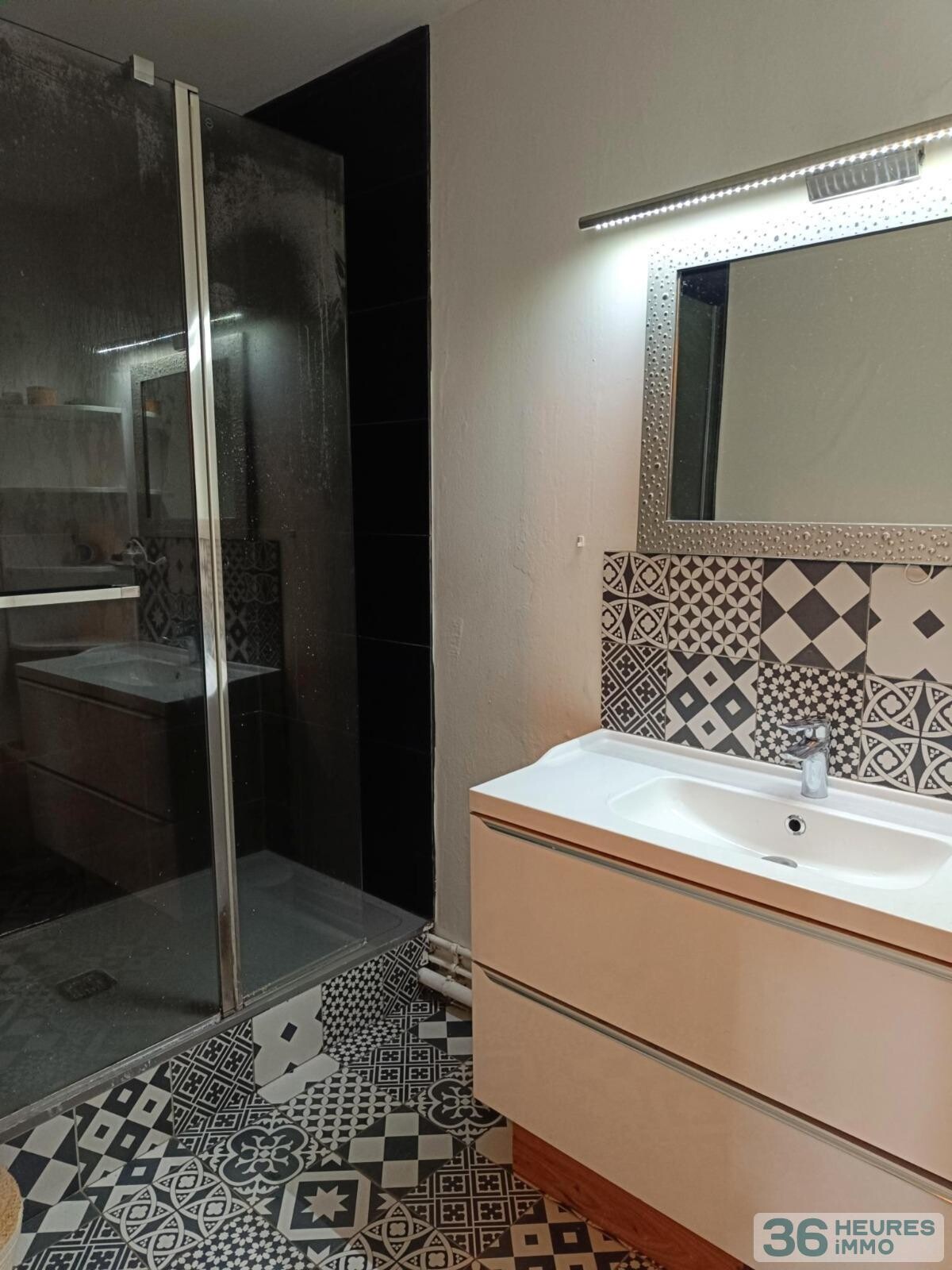 Appartement à Bordeaux — vignette 9