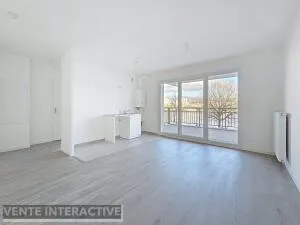 Appartement à Villeneuve-le-Roi — vignette 6