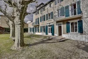 Maison 11 pièces 245m2 Oullins Centre