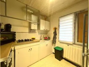 Appartement à Nîmes — vignette 4