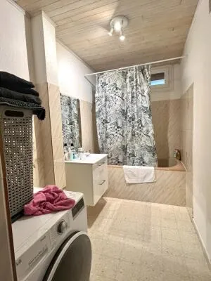 Appartement à Nîmes — vignette 7