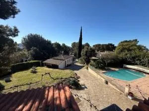 Maison à Saint-Cyr-sur-Mer — vignette 2