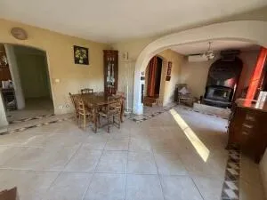 Maison à Saint-Cyr-sur-Mer — vignette 3
