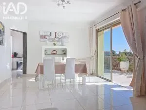 Maison à Roquebrune-sur-Argens — vignette 8