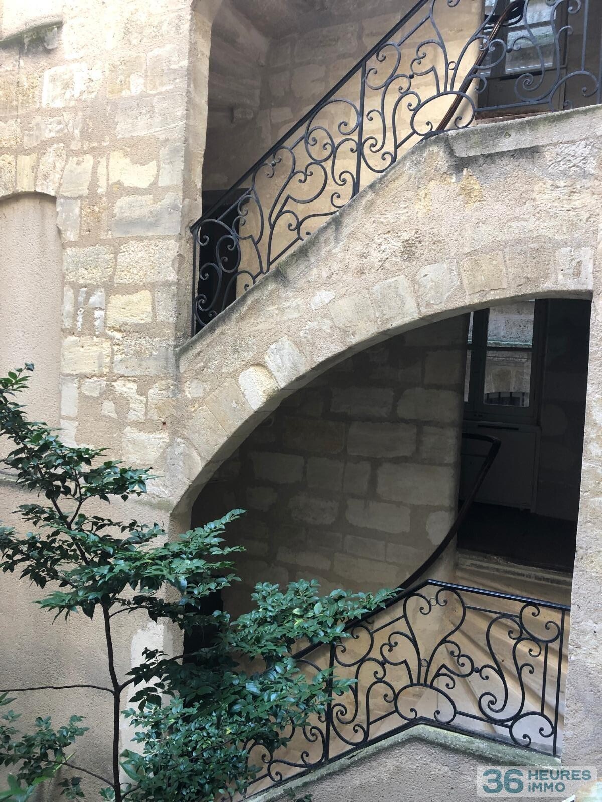 APPARTEMENT DS IMMEUBLE DE PIERRE VIEUX BORDEAUX