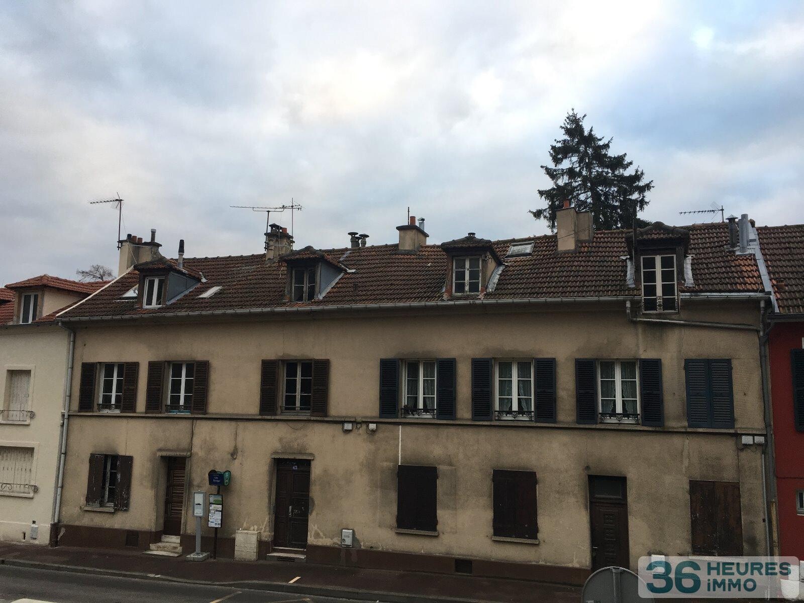 Appartement en rez-de-chaussée avec jardin 