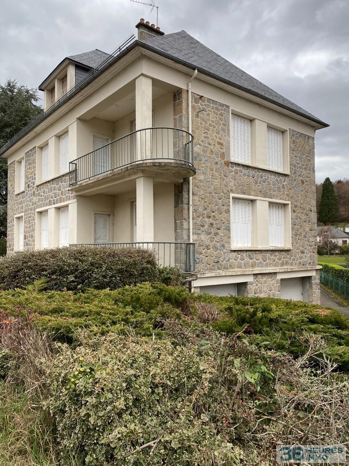 immeuble de rapport 3 plateaux +sous-sol en centre ville