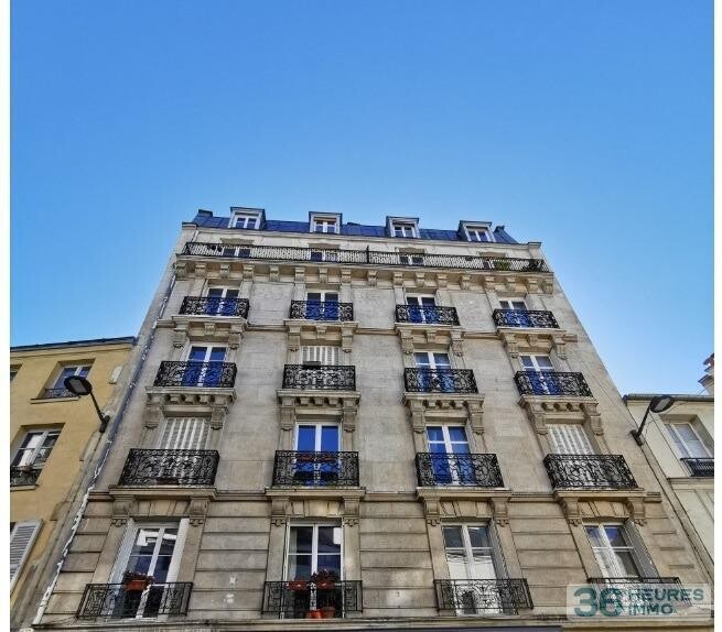 APPARTEMENT PLACE DE LA CONTRESCARPE - RUE MOUFFTARD